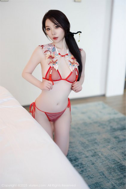 888大胆艺术裸体写真海报